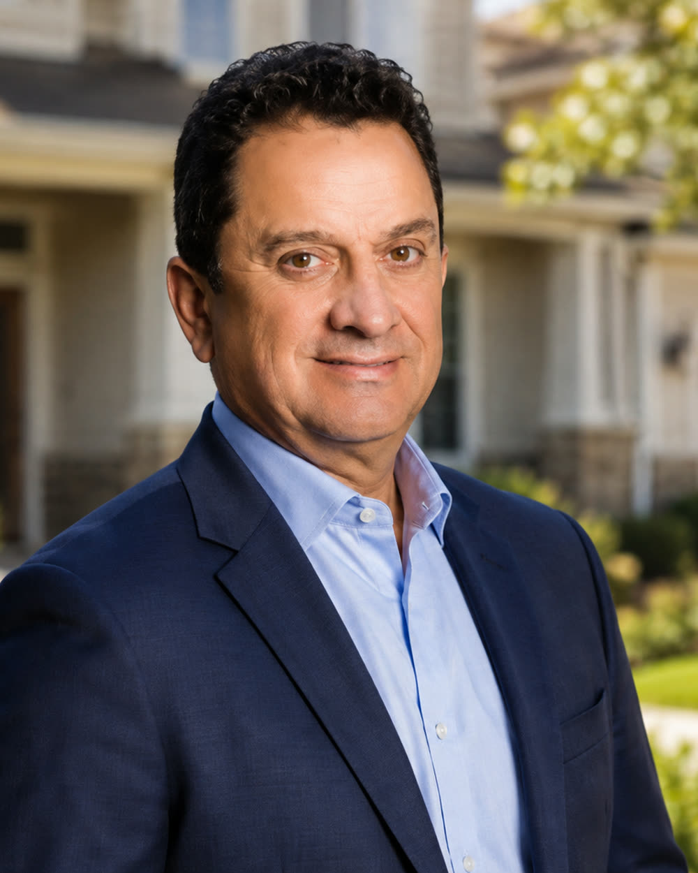 Antonio Rubio, bilingual Yuba City real estate agent